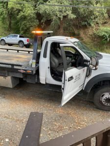 Andys Towing - Oakland tow service company in , offering 24 hour towing near me