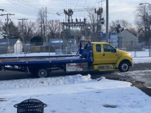 Recovery Masters tow service company in Springfield, Illinois offering 24 hour towing near me