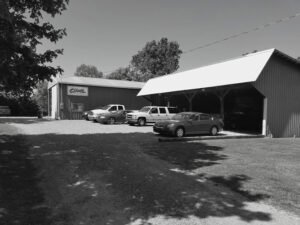 Clint's Body Shop and Towing tow service company in Eddyville, Kentucky offering 24 hour towing near me