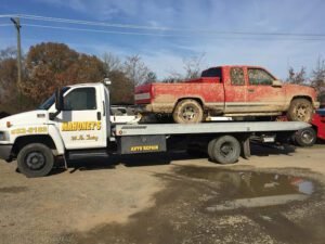 Mahoney's Towing tow service company in Beebe, Arkansas offering 24 hour towing near me