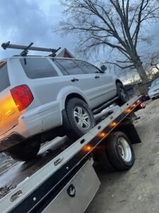 Abm towing & junk cars cle tow service company in , offering 24 hour towing near me