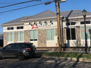 CARSTAR Fred Beans Newtown tow service company in Newtown, Pennsylvania offering 24 hour towing near me