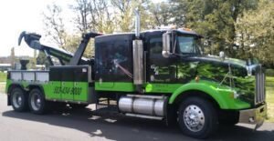 Gale's Towing & Recovery - Newberg tow service company in Newberg, Oregon offering 24 hour towing near me
