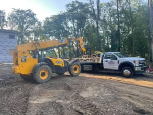 Hansen Towing and Recovery - Grand Rapids, Michigan tow service company in Grand Rapids, Michigan offering 24 hour towing near me