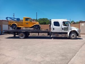 Hats Off Towing tow service company in Gainesville, Texas offering 24 hour towing near me