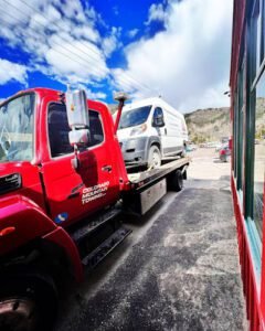 Colorado Mountain Towing tow service company in Silverthorne, Colorado offering 24 hour towing near me