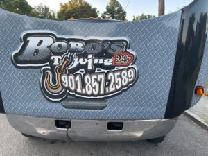 Bobo's Tires & Towing, LLC tow service company in Memphis, Tennessee offering 24 hour towing near me