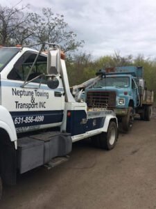 Neptune Towing And Transport Inc tow service company in Hampton Bays, New York offering 24 hour towing near me