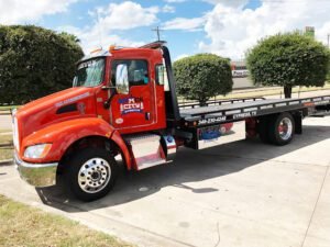 Space City Automotive tow service company in Houston, Texas offering 24 hour towing near me