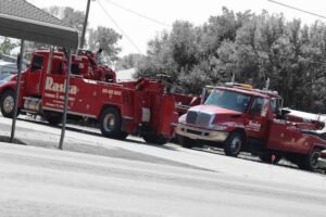 Raska Towing and Recovery tow service company in , offering 24 hour towing near me