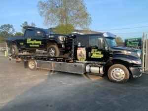 AC's Towing & Recovery tow service company in Schenectady, New York offering 24 hour towing near me