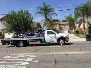Manuel's Towing tow service company in Los Angeles, California offering 24 hour towing near me