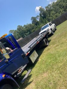 AJW Emergency Roadside Assistance tow service company in Lithonia, Georgia offering 24 hour towing near me