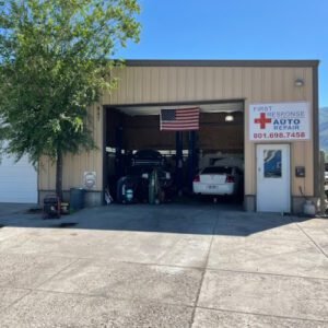 First Response Auto Repair tow service company in Kaysville, Utah offering 24 hour towing near me