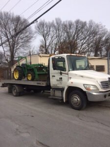 10 Tows Transport Inc tow service company in Lowell, Massachusetts offering 24 hour towing near me