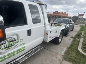 TG Towing tow service company in , offering 24 hour towing near me