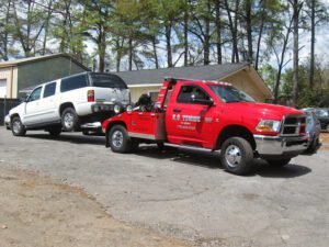 K O Towing tow service company in Marietta, Georgia offering 24 hour towing near me