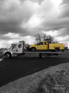 Madison Motor Towing & Heavy Duty Semi Truck Wrecker tow service company in Fremont, Ohio offering 24 hour towing near me