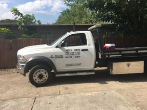 Abel's best towing tow service company in , offering 24 hour towing near me