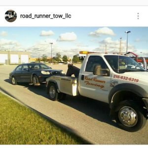 Road Runner Towing & Recovery, LLC tow service company in Cleveland, Ohio offering 24 hour towing near me