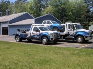 Harbor Auto Body tow service company in Townsend, Massachusetts offering 24 hour towing near me