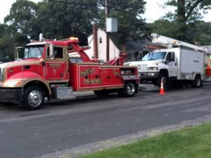 Bill's Towing Services Inc tow service company in Hicksville, New York offering 24 hour towing near me