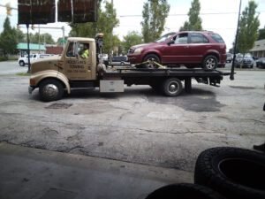 Holsteins Towing and Wrecker tow service company in Nitro, West Virginia offering 24 hour towing near me