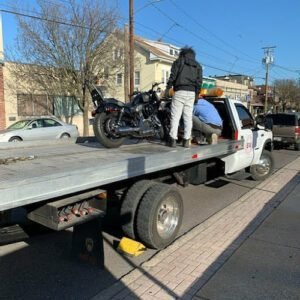 Swifty Wheels Towing LLC tow service company in , offering 24 hour towing near me