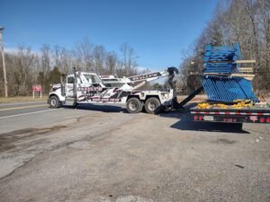 Skelly's Heavy Duty Towing tow service company in Lenoir City, Tennessee offering 24 hour towing near me