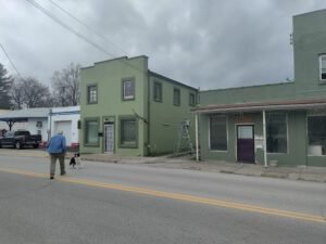 Main Street Towing tow service company in Hartford, Kentucky offering 24 hour towing near me