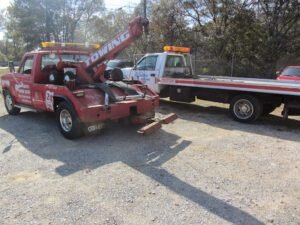 Affordable Towing & Salvage tow service company in Chattanooga, Tennessee offering 24 hour towing near me