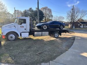 C&R Towing tow service company in , offering 24 hour towing near me