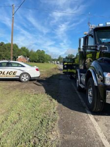 Ducky's Trucking & Rigging.. We Are Never Closed !! tow service company in Roselle, New Jersey offering 24 hour towing near me