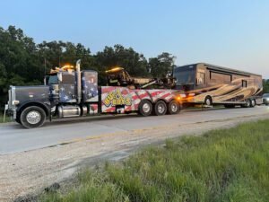 Big Boy's Towing & Recovery tow service company in Pacific, Missouri offering 24 hour towing near me