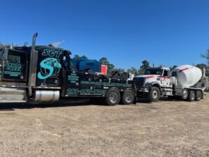 Saddle Creek Towing & Recovery tow service company in New Caney, Texas offering 24 hour towing near me