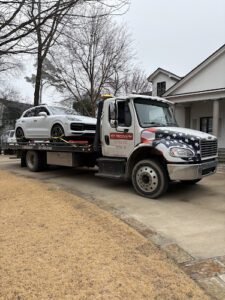 First Recovery Inc tow service company in Bryant, Arkansas offering 24 hour towing near me