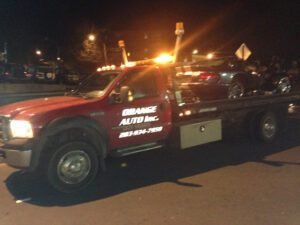 Orange Auto Towing tow service company in West Haven, Connecticut offering 24 hour towing near me