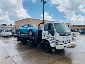 Van's Towing & Transport tow service company in Roseville, Michigan offering 24 hour towing near me