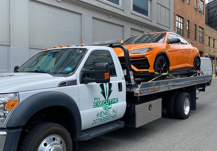 PH Executive Tow Tow Service in Warren Township, Pennsylvania PH Executive Tow Tow Service in Warren Township, Pennsylvania
