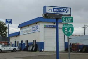 JTS Point S tow service company in Glenns Ferry, Idaho offering 24 hour towing near me