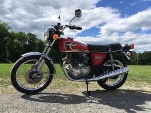 Hyde Park Auto Repair tow service company in Hyde Park, New York offering 24 hour towing near me