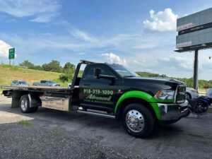 Advanced Towing & Recovery, LLC tow service company in Henryetta, Oklahoma offering 24 hour towing near me