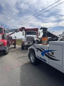 Inman's Towing tow service company in Greenfield, Indiana offering 24 hour towing near me