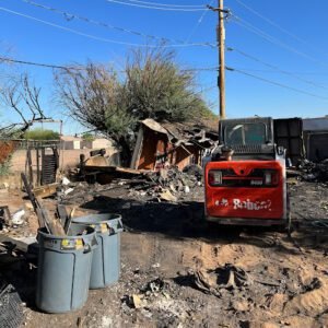 Red Rock Junk Removal tow service company in San Tan Valley, Arizona offering 24 hour towing near me