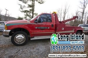 Long Island Recyclers tow service company in , offering 24 hour towing near me