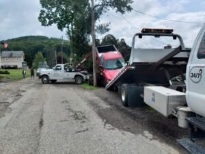 HILLVIEW TOWING tow service company in Warren, Pennsylvania offering 24 hour towing near me