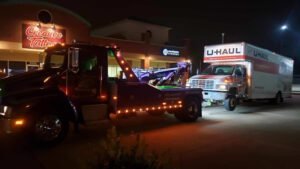 Bronco Towing tow service company in Mustang, Oklahoma offering 24 hour towing near me