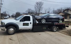 Mino Towing tow service company in , offering 24 hour towing near me
