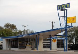 Quality Lube & Tire tow service company in Tucumcari, New Mexico offering 24 hour towing near me