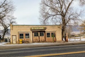 Scipio Garage tow service company in Scipio, Utah offering 24 hour towing near me